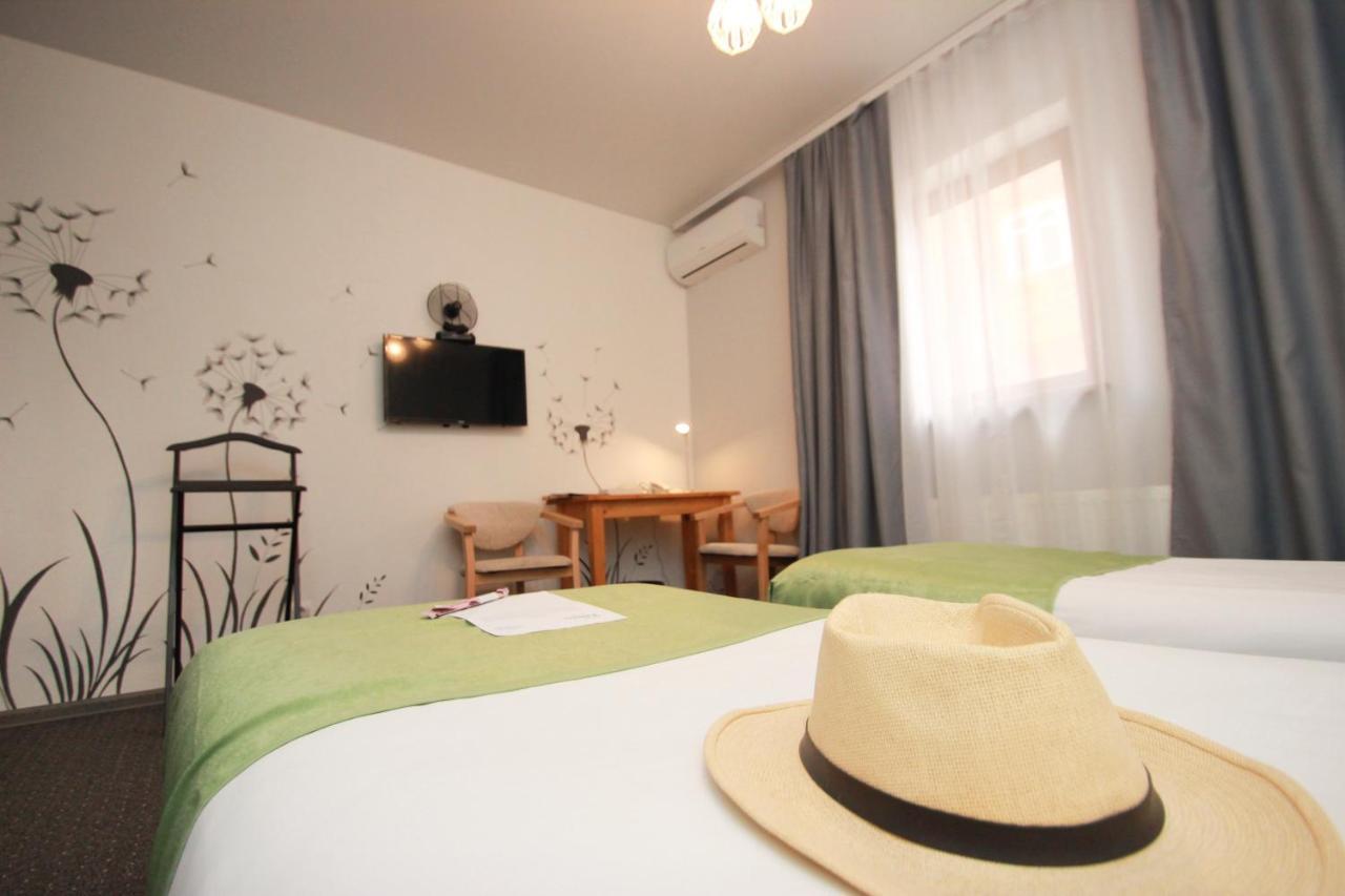 Garden Eco Design Hotel Οδησσός Εξωτερικό φωτογραφία